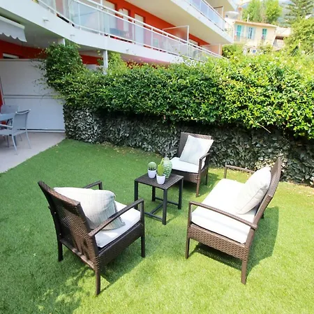 Mc Bay And Garden. Ric'keys Apartment Beausoleil