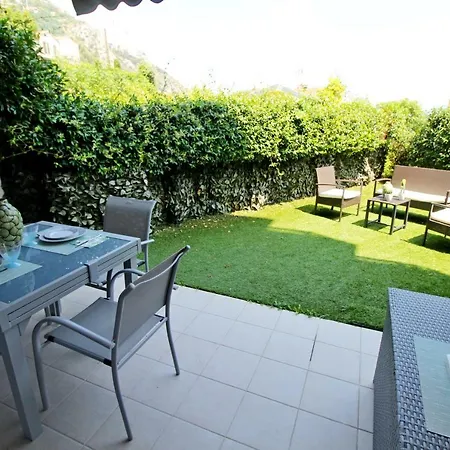 Apartment Mc Bay And Garden. Ric'keys